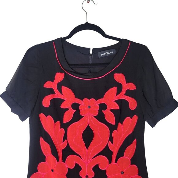 Daforlyn 100% Silk Mini Dress Size XS Black Red Floral Applique Semi Sheer Artsy - Picture 3 of 11